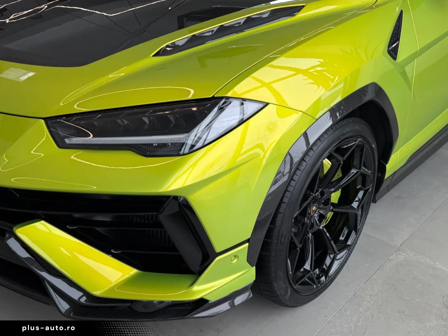 LAMBORGHINI Urus 4.0 V8 Performante Full Carbon Ad Personam