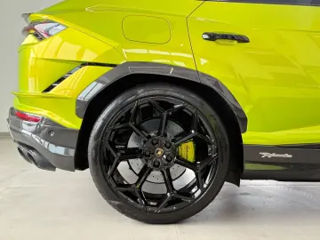 LAMBORGHINI Urus 4.0 V8 Performante Full Carbon Ad Personam