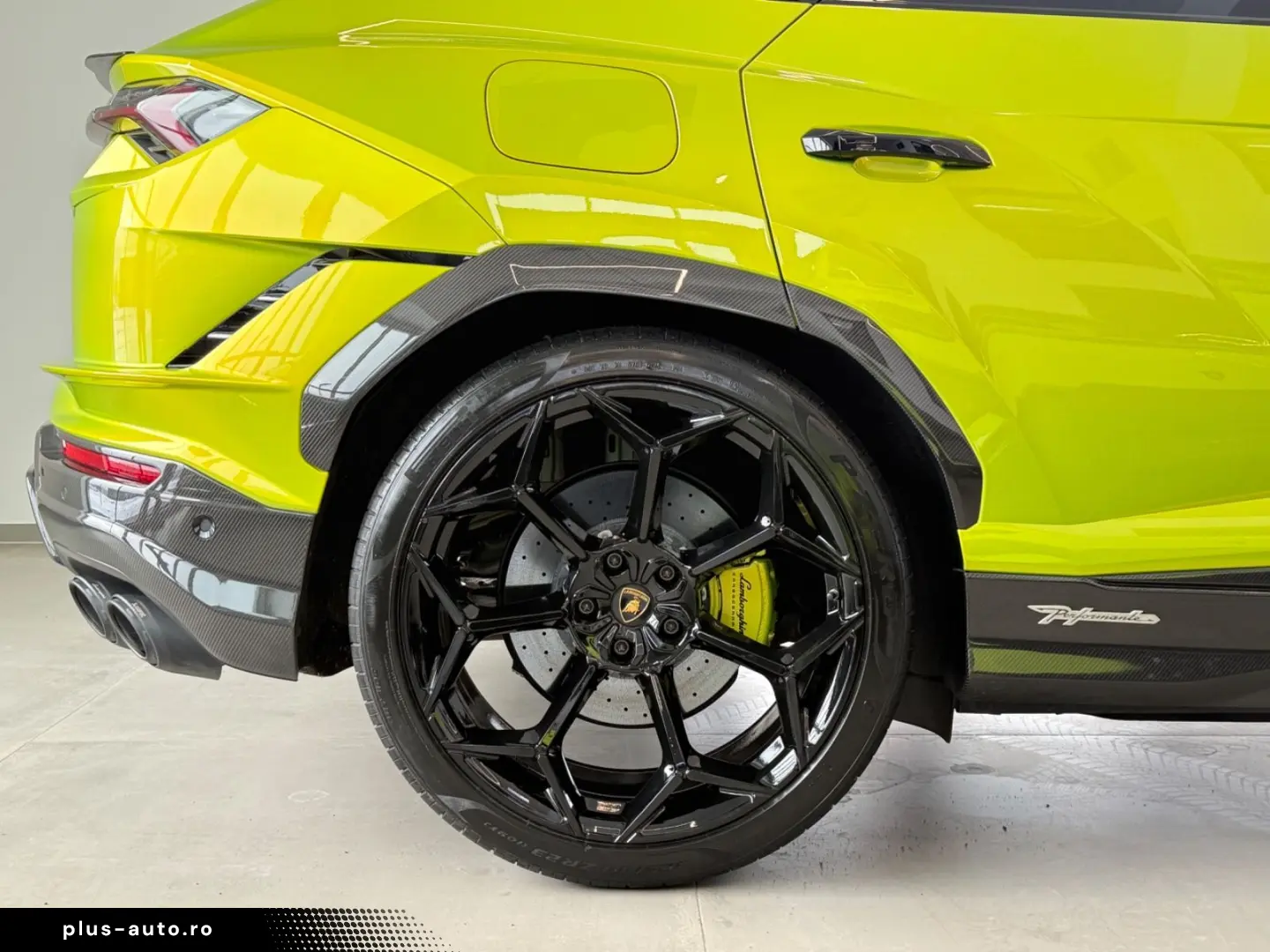LAMBORGHINI Urus 4.0 V8 Performante Full Carbon Ad Personam