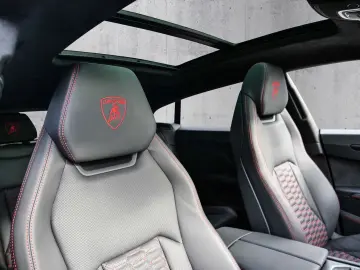 LAMBORGHINI Urus S Bianco Asopo Matt  Dark Package