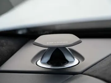 LAMBORGHINI Urus S Bianco Asopo Matt  Dark Package