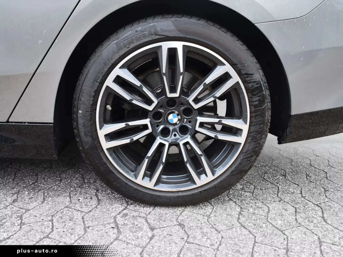 BMW 520 i Limousine M Sportpaket HK HiFi