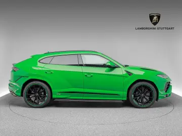 LAMBORGHINI Urus S