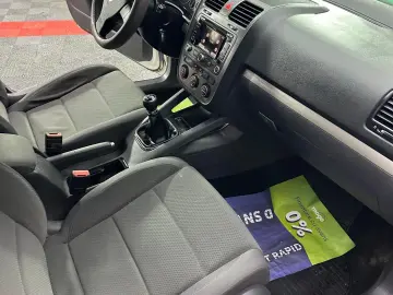 VW Golf 5  1.9 Diesel Manual