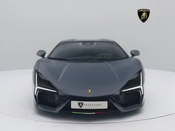 LAMBORGHINI Revuelto GRIGIO TELESTO I STYLEPAKET NERO