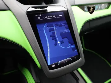 LAMBORGHINI Revuelto GRIGIO TELESTO I STYLEPAKET NERO