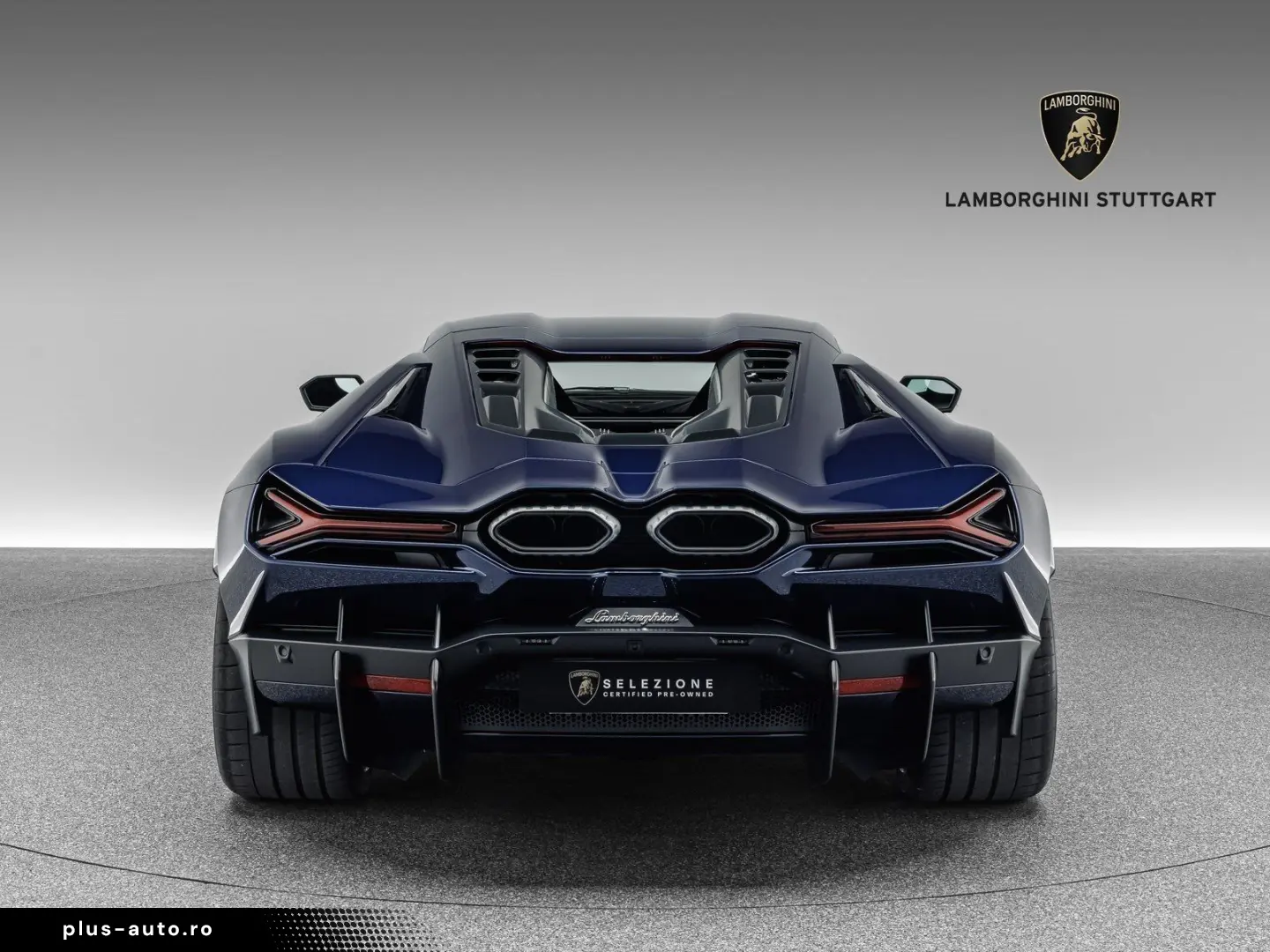 LAMBORGHINI Revuelto