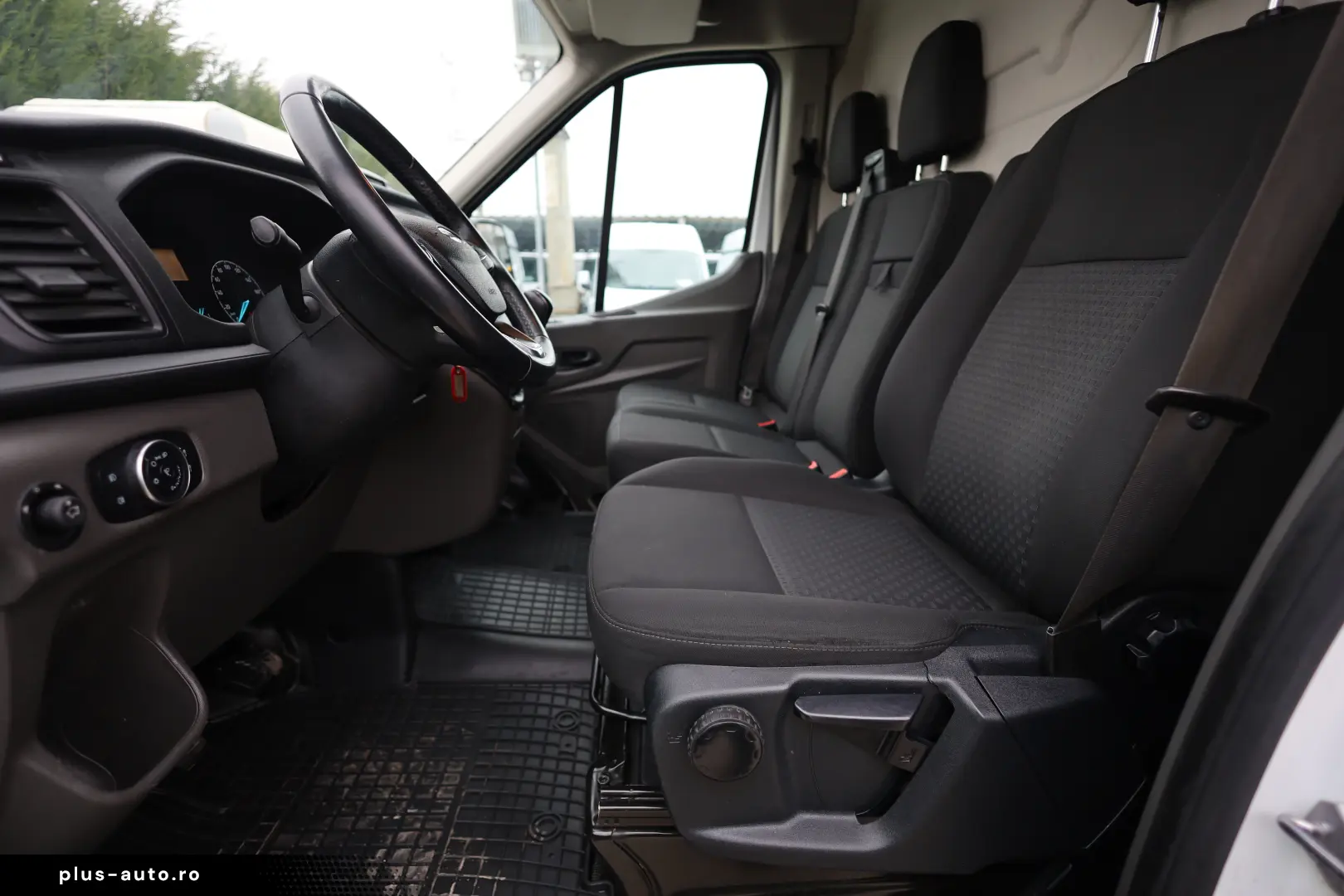 Ford Transit L2H2 2.0 MHEV 130CP