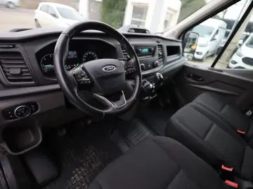 Ford Transit L2H2 2.0 MHEV 130CP