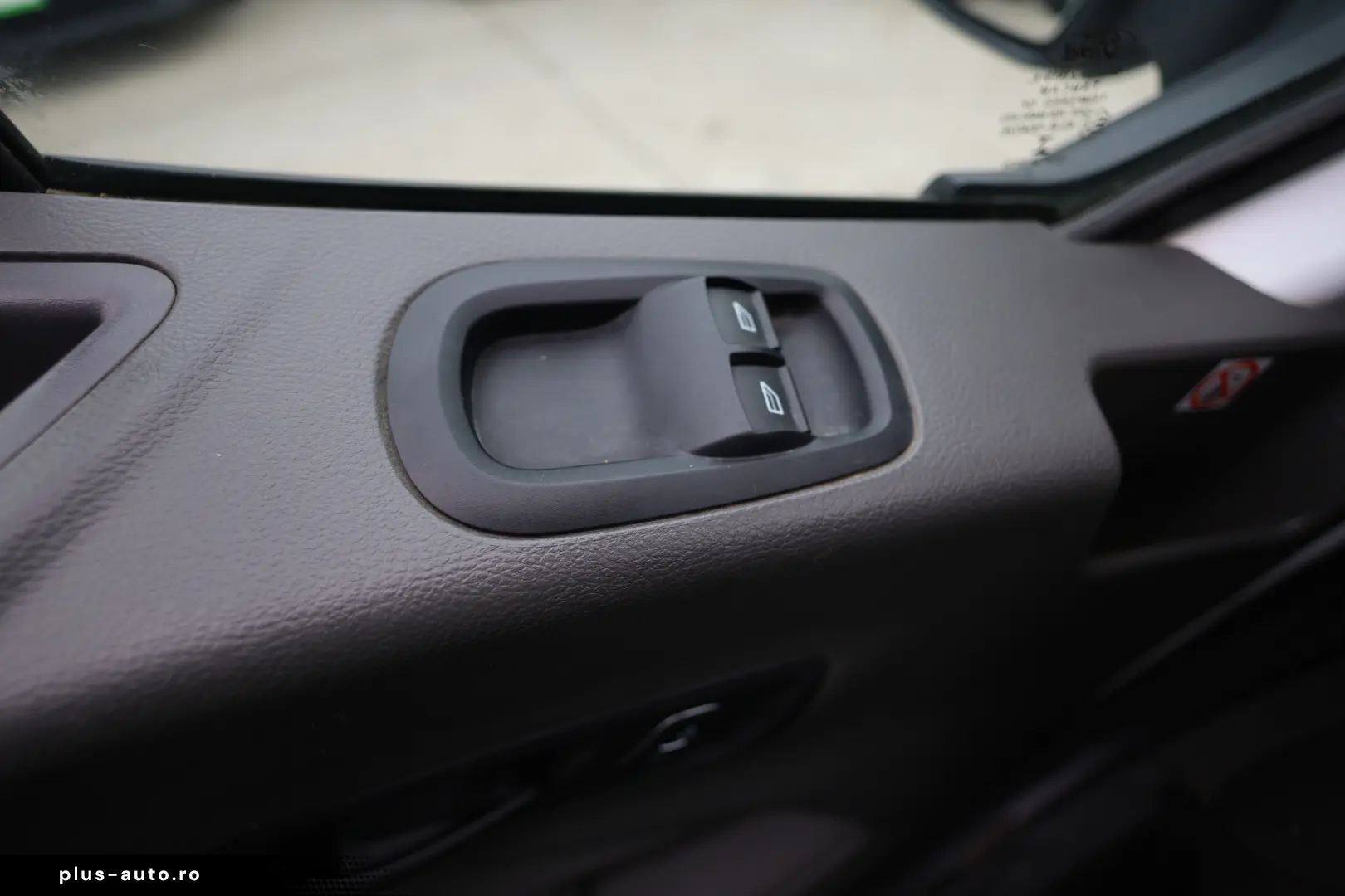 Ford Transit L2H2 2.0 MHEV 130CP