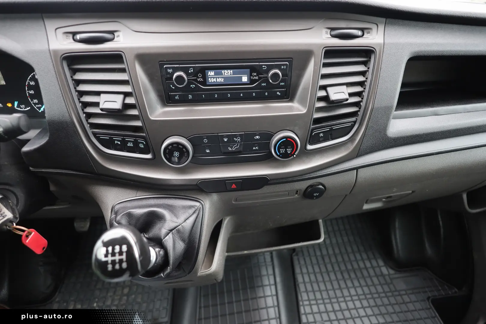 Ford Transit L2H2 2.0 MHEV 130CP