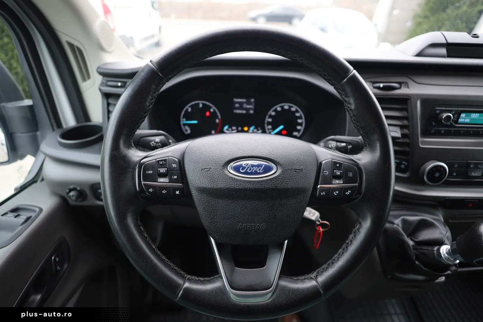 Ford Transit L2H2 2.0 MHEV 130CP