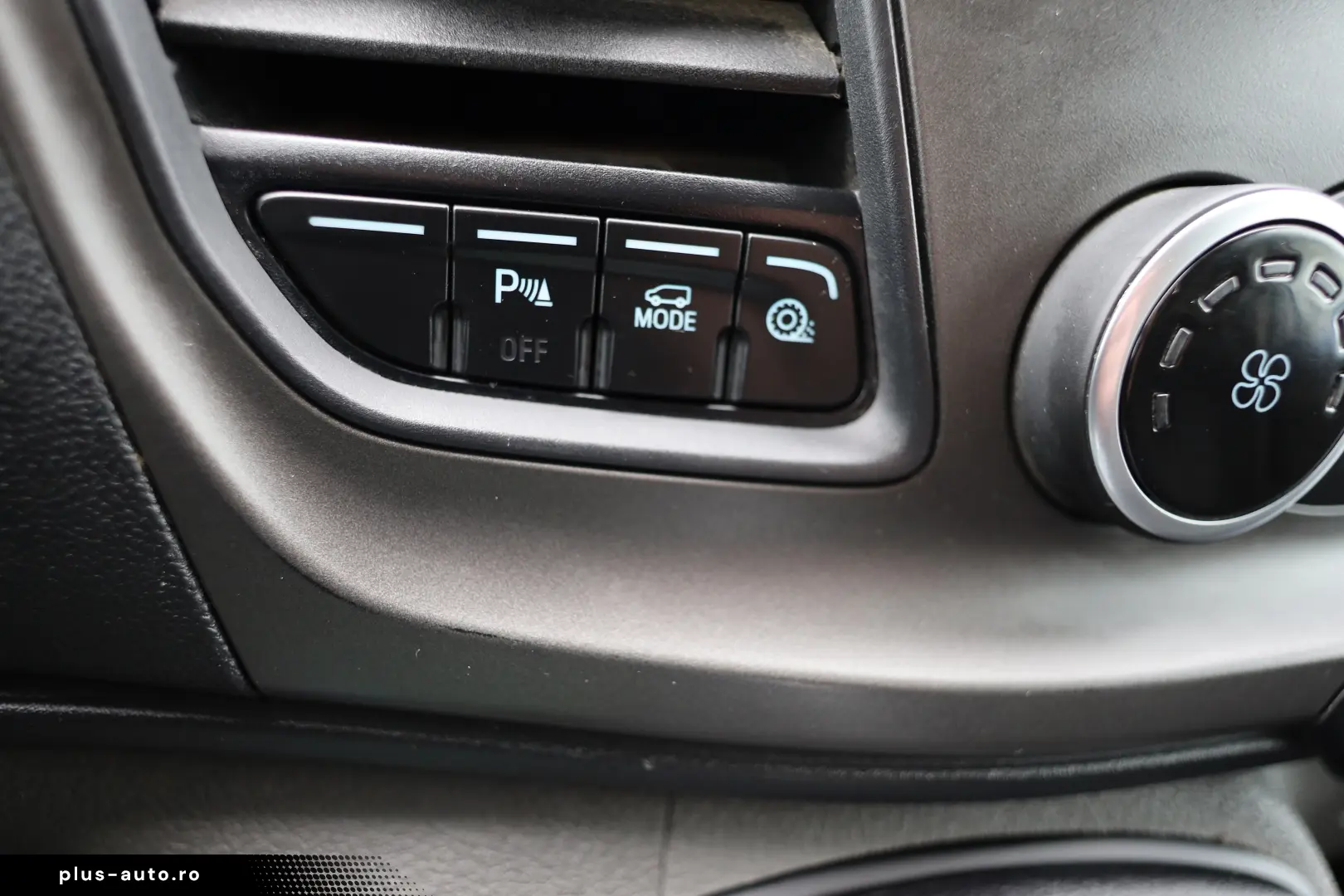 Ford Transit L2H2 2.0 MHEV 130CP