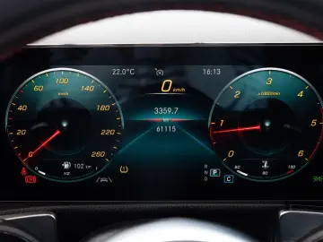 MERCEDES-BENZ GLB 200 d 4M AMG-LINE NIGHT PANO LEDER&hellip;