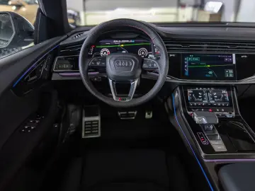 Audi RSQ8 4.0 TFSI quattro B&O PANO