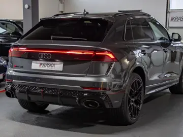 Audi RSQ8 4.0 TFSI quattro B&O PANO