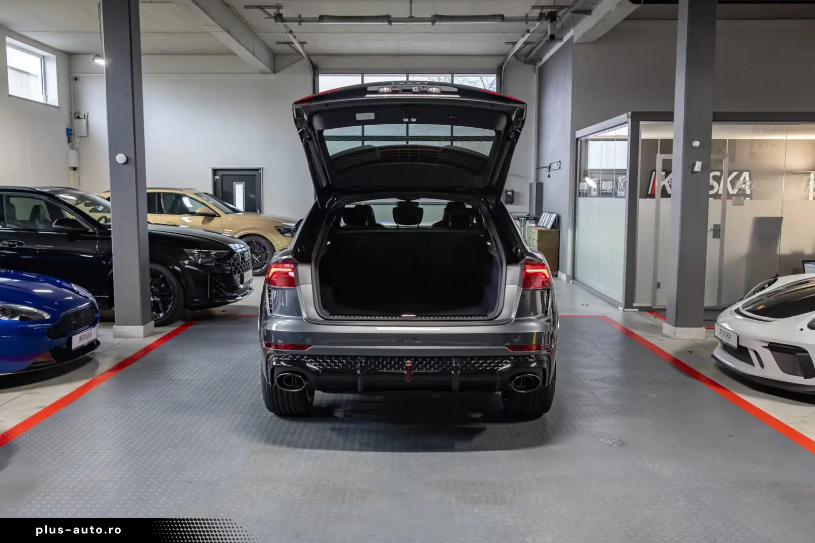 Audi RSQ8 4.0 TFSI quattro B&O PANO