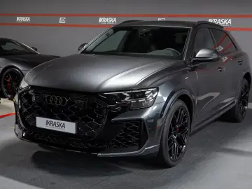 Audi RSQ8 4.0 TFSI quattro B&O PANO