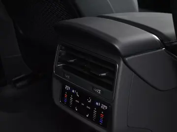 Audi RSQ8  EXLUSIVE SAGA MASSA HUD AHK