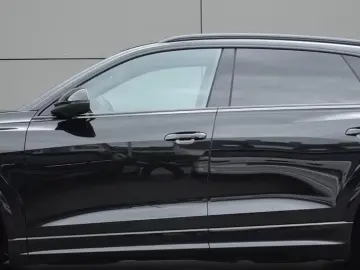 Audi RSQ8  EXLUSIVE SAGA MASSA HUD AHK