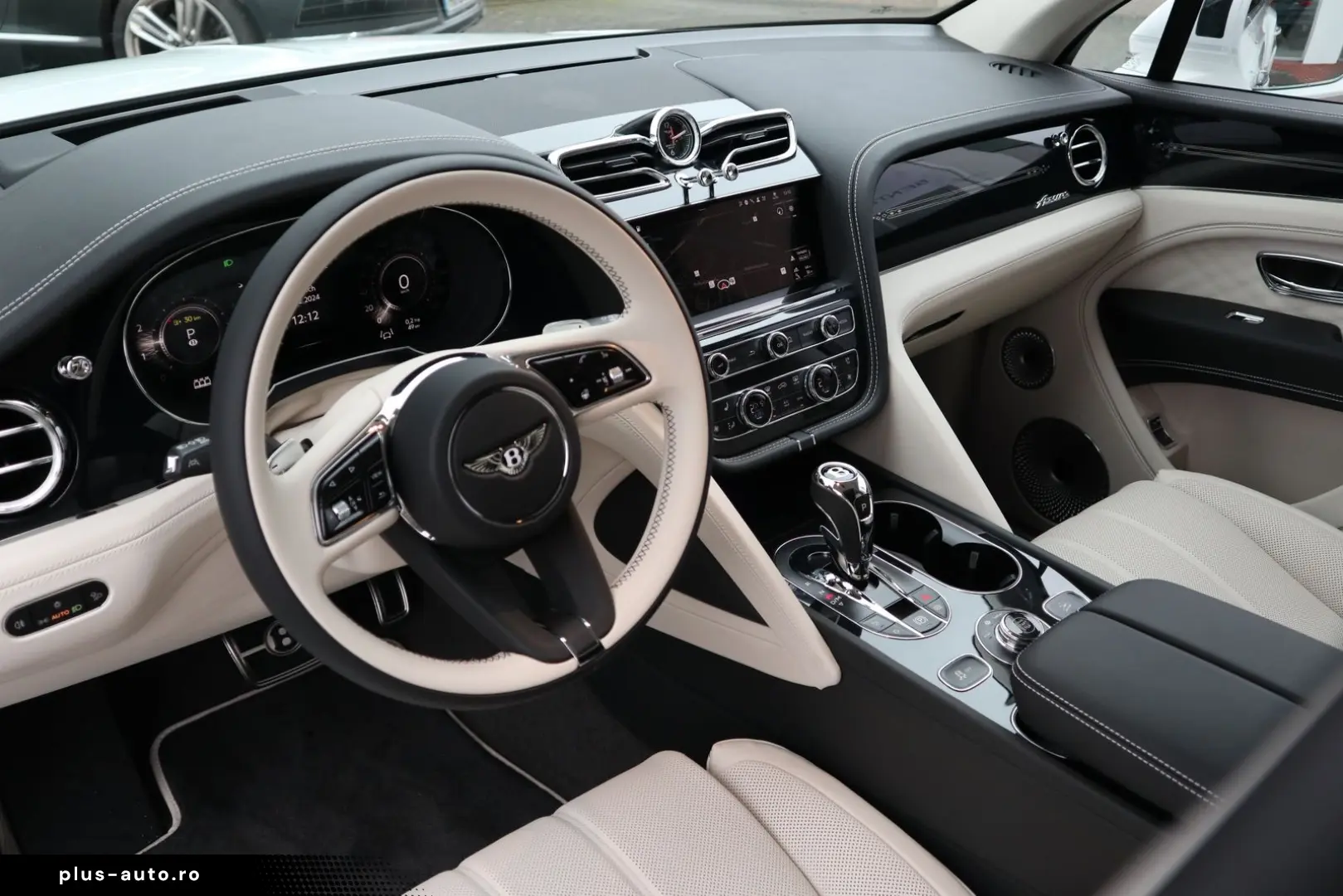 BENTLEY Bentayga V8 EWB Azure  Airline Seats B&O