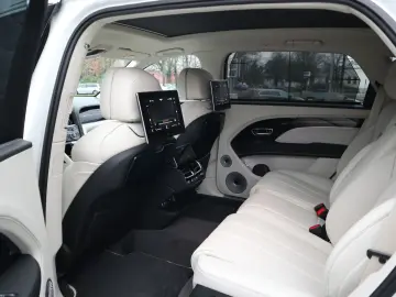 BENTLEY Bentayga V8 EWB Azure  Airline Seats B&O