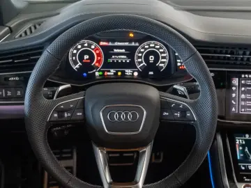 Audi RSQ8 Pano Matrix HUD Luft Softclose