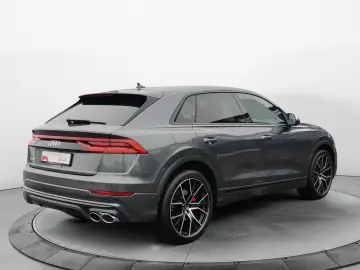 Audi SQ8 4.0 TFSI Tiptr.  Matrix LED  AHK  HUD  Pano