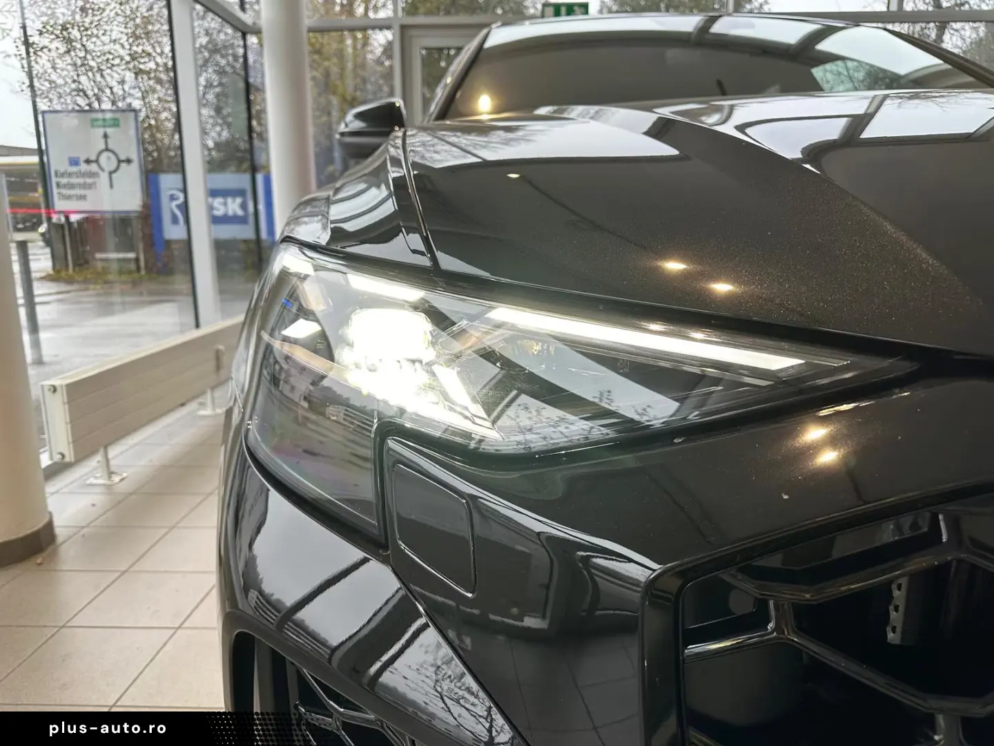 Audi RSQ8 TFSI Facelift sw-sw Park  HUD