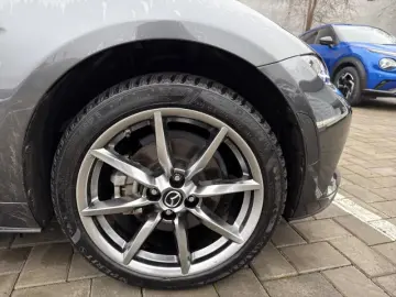 MAZDA MX-5 2.0 G184 Exclusive-Line