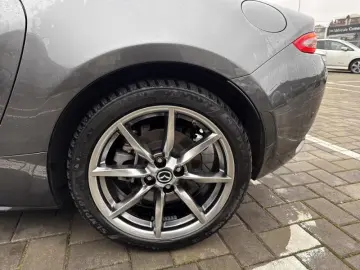 MAZDA MX-5 2.0 G184 Exclusive-Line