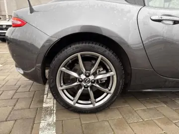 MAZDA MX-5 2.0 G184 Exclusive-Line
