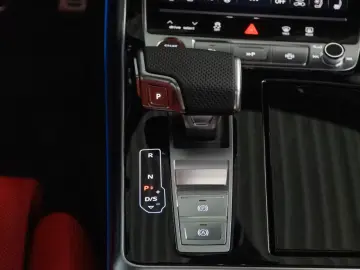 Audi RSQ8 Pano Matrix HUD Luft Softclose