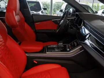 Audi RSQ8 Pano Matrix HUD Luft Softclose