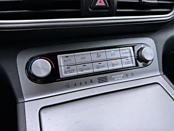 HYUNDAI Kona Electric Long Range Premium