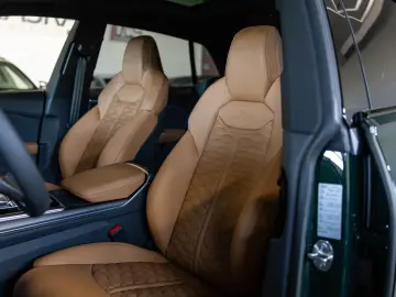 Audi RSQ8 4.0 TFSI quattro AHK B&O PANO