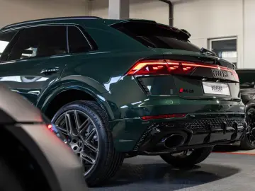 Audi RSQ8 4.0 TFSI quattro AHK B&O PANO