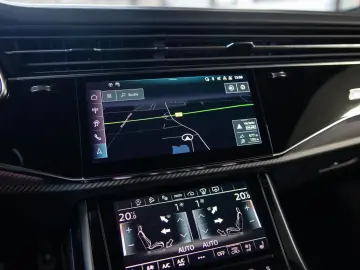 Audi RSQ8 4.0 TFSI quattro AHK B&O PANO