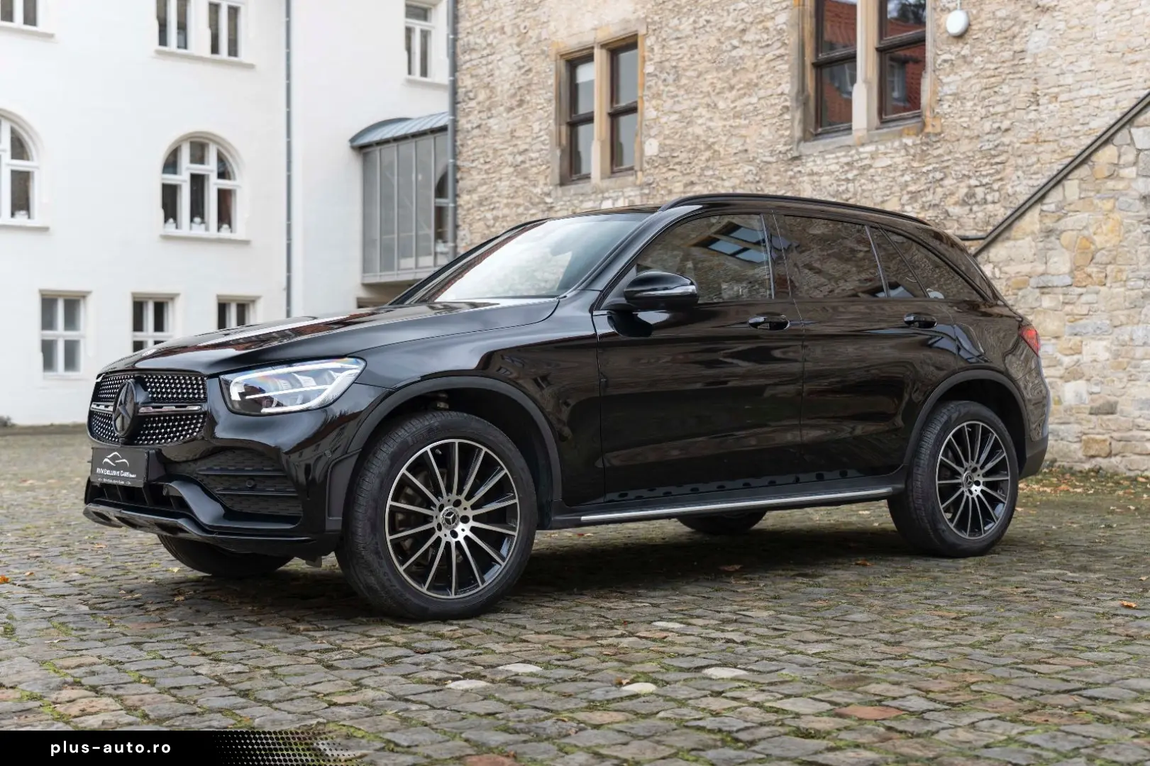 MERCEDES-BENZ GLC 300 4Matic 360  LED TOTW PANO