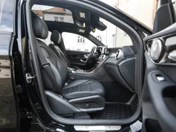 MERCEDES-BENZ GLC 300 4Matic 360  LED TOTW PANO