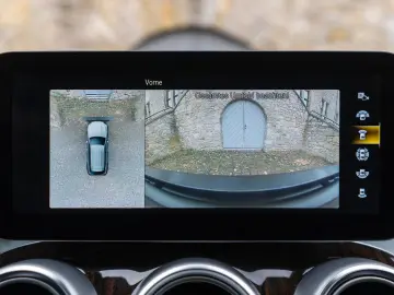 MERCEDES-BENZ GLC 300 4Matic 360  LED TOTW PANO