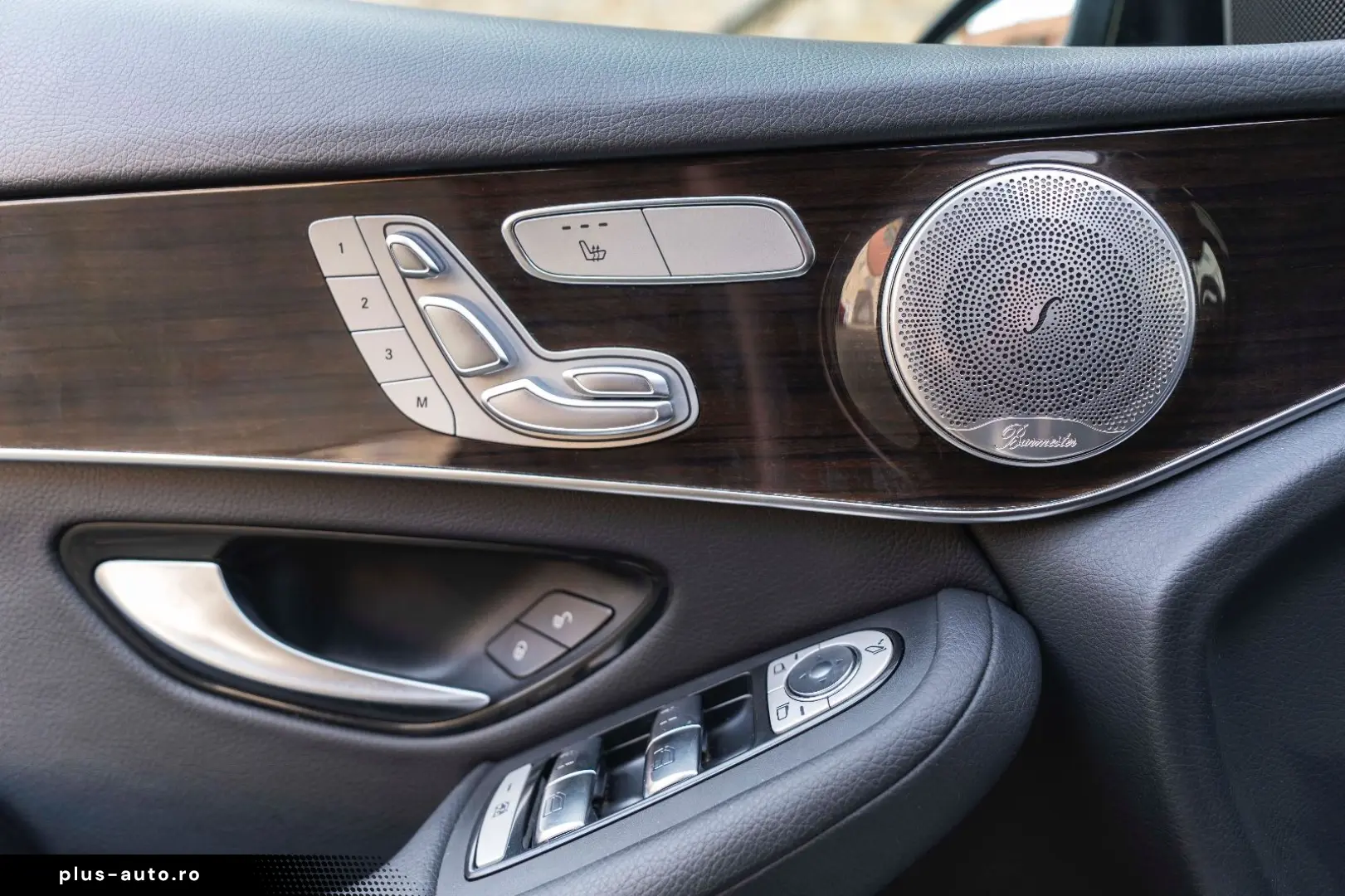 MERCEDES-BENZ GLC 300 4Matic 360  LED TOTW PANO