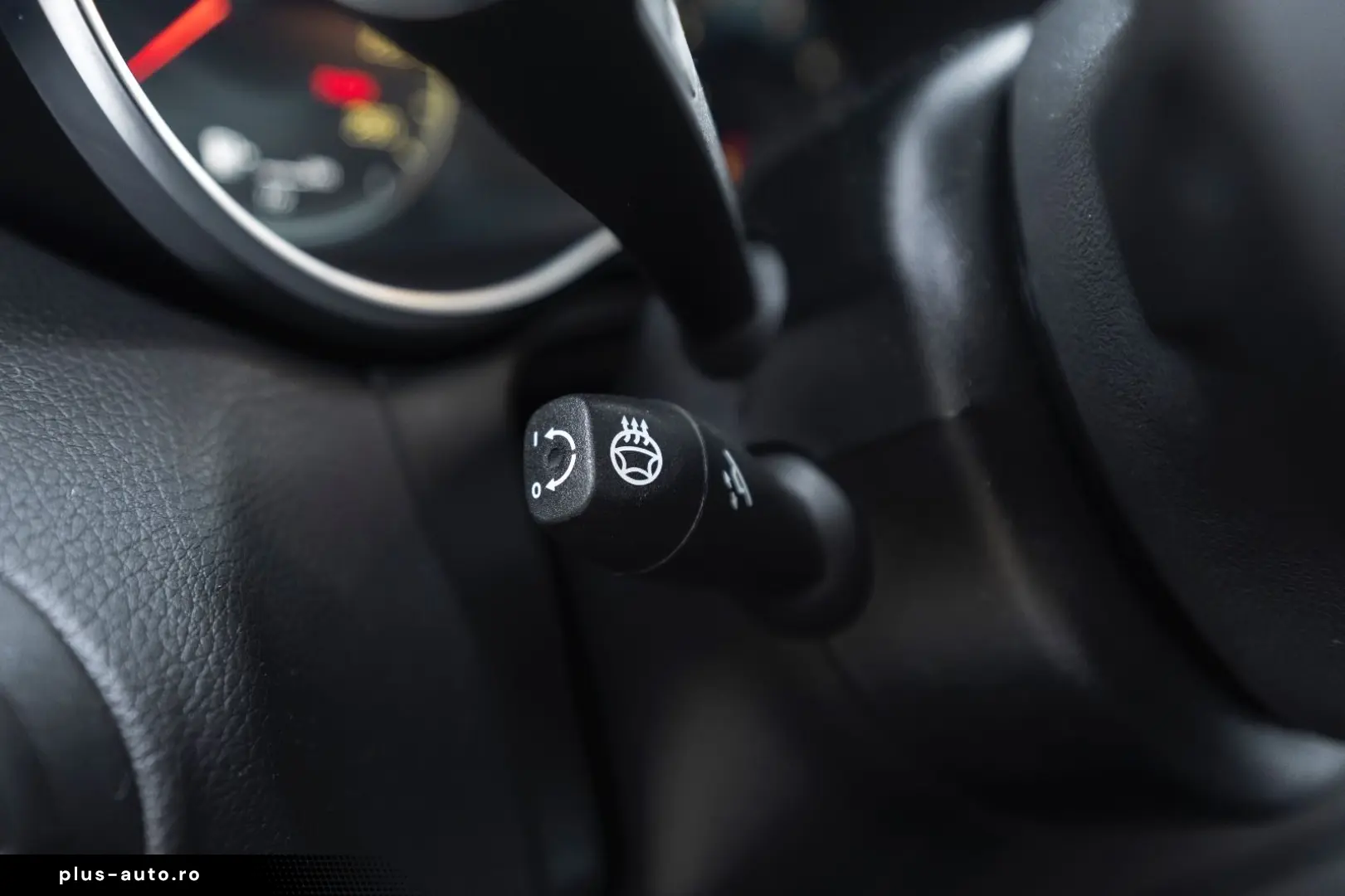 MERCEDES-BENZ GLC 300 4Matic 360  LED TOTW PANO