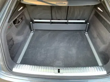 Audi SQ8 TFSI quattro tiptronic PANO B&O VALCONA AHK