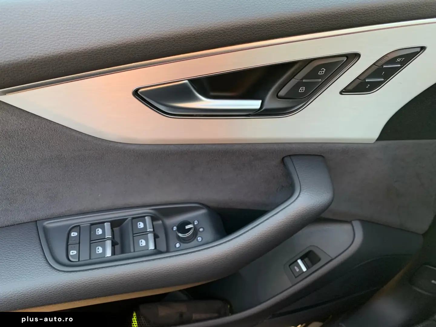 Audi SQ8 TFSI quattro tiptronic PANO B&O VALCONA AHK