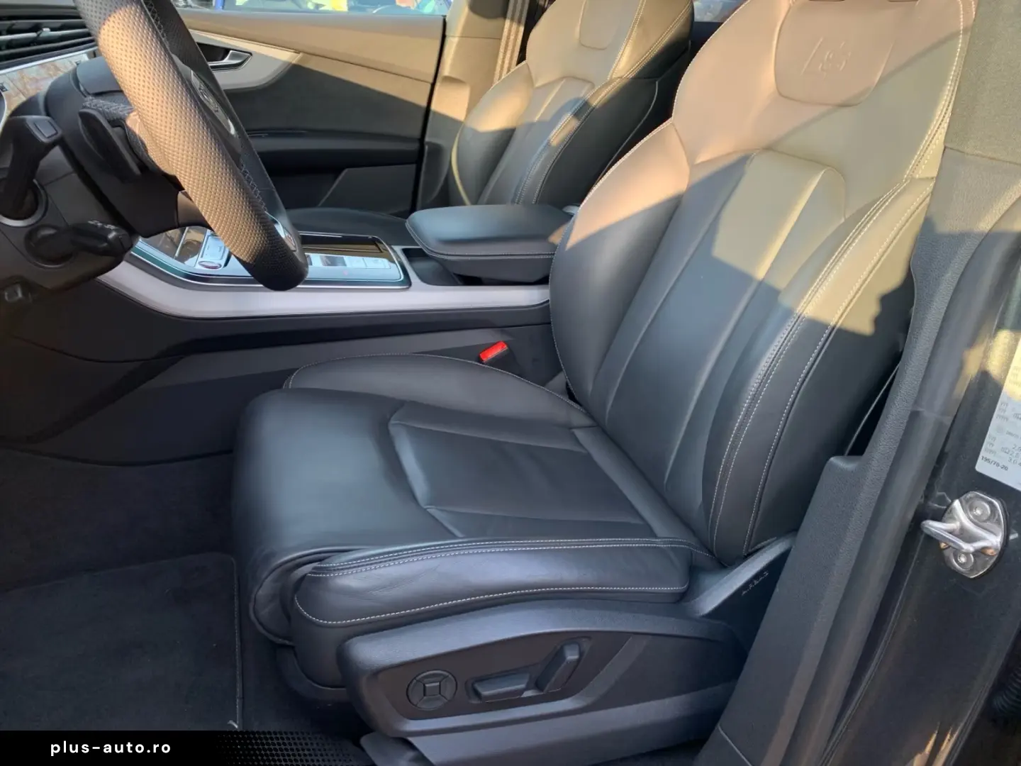 Audi SQ8 TFSI quattro tiptronic PANO B&O VALCONA AHK