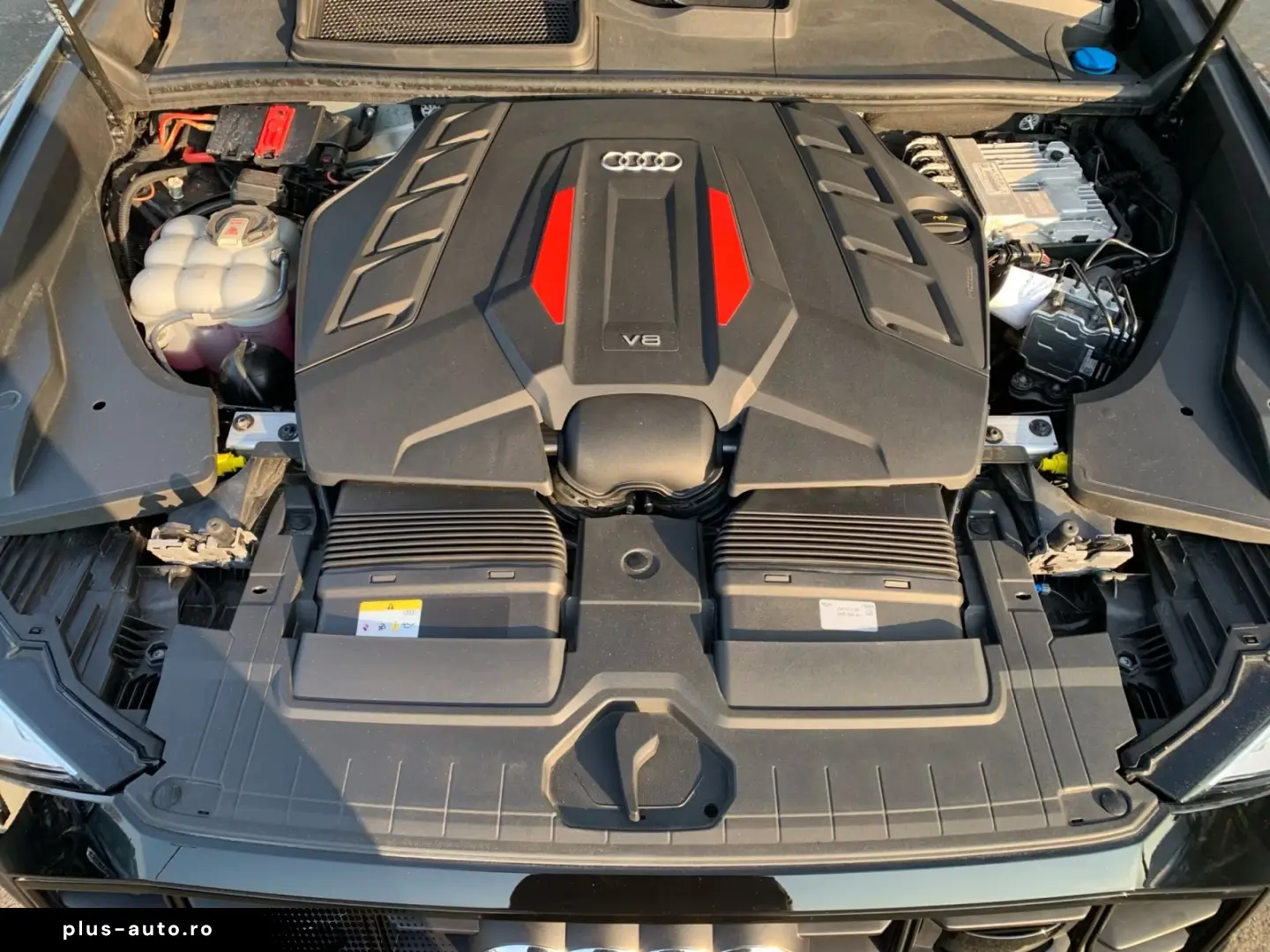 Audi SQ8 TFSI quattro tiptronic PANO B&O VALCONA AHK