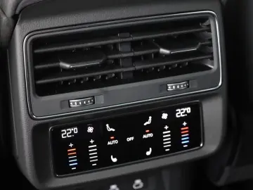 Audi RSQ8 performance