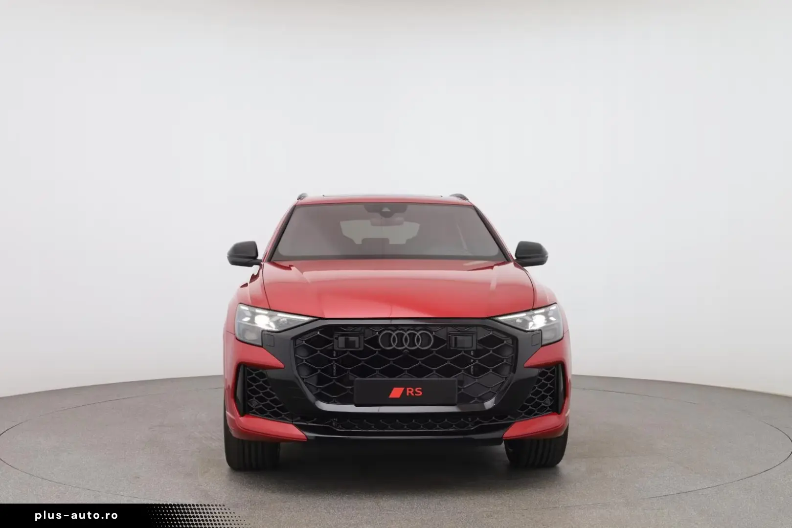 Audi RSQ8 performance