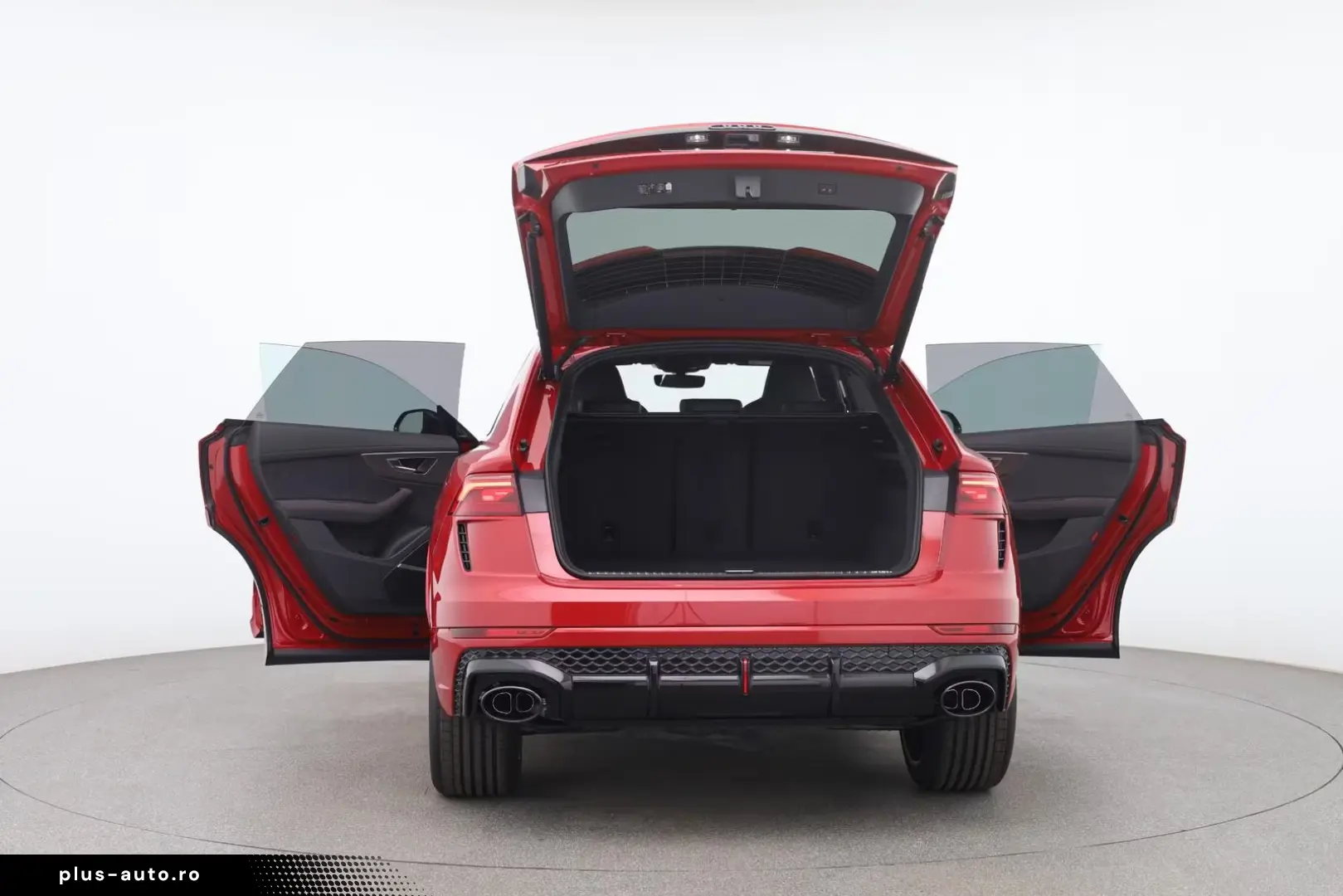 Audi RSQ8 performance